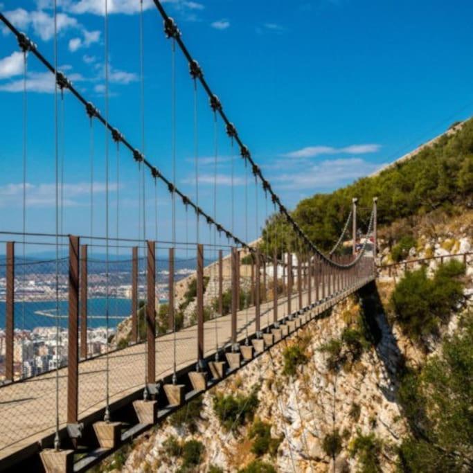 Best Location 2 Bed2 Bath W/Lift In Town! Gibraltar Ngoại thất bức ảnh